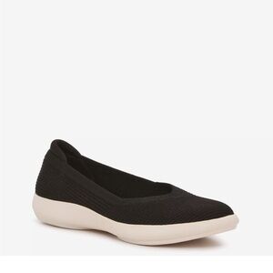 Kelly & Katie Women's Averna Slipon Sneakers Black Size 7M